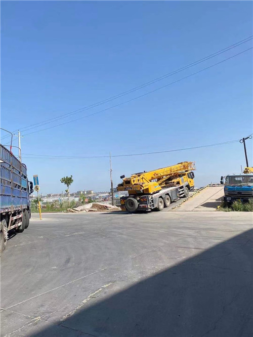 渑池县25吨吊车的租赁价格大概是多少？